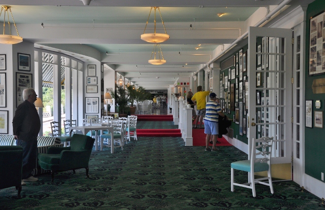 the Grand Hotel, the main foyer